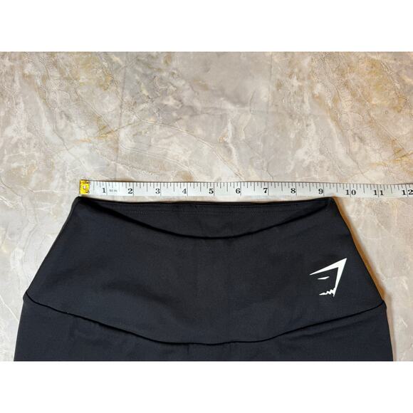 NWOT Womens Gymshark Shorts Black Size Small - Picture 4 of 8